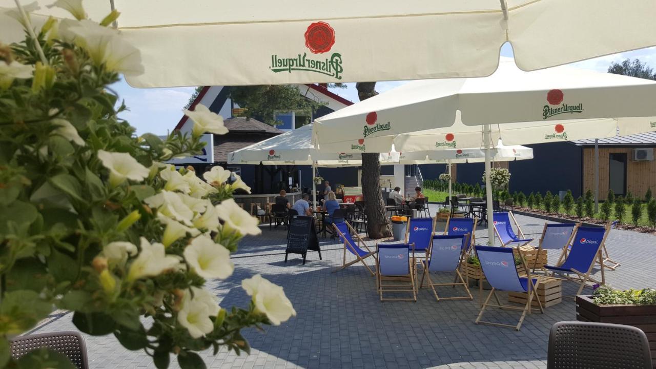 Jurajska Przystan Hotell Jastrząb Eksteriør bilde